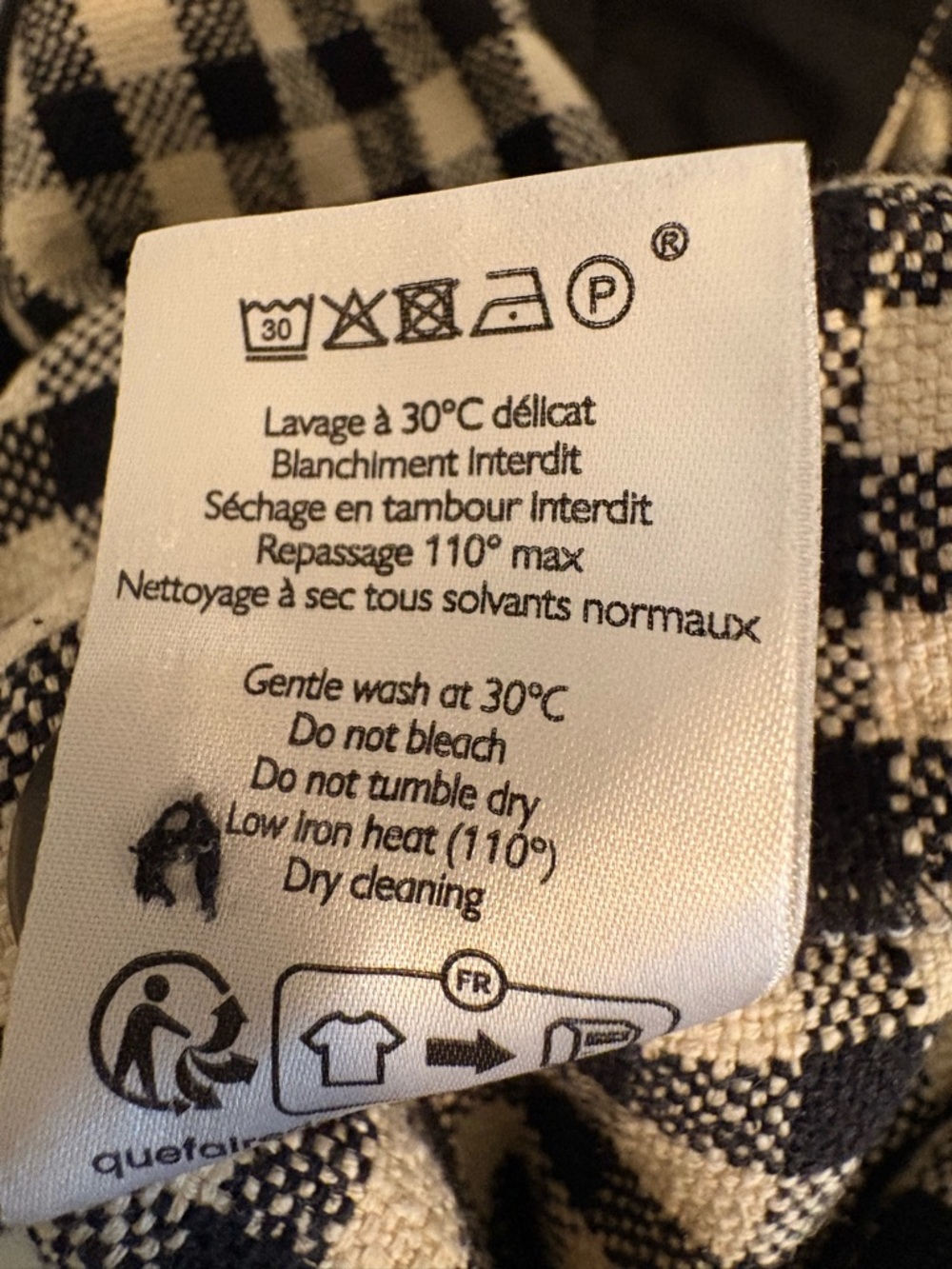 SEZANE MARTIN CROP TROUSERS
Black and Ecru Gingham 36 - Picture 9 of 13